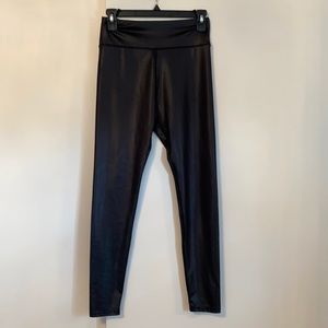 WILD FABLE *target brand* LEGGINGS